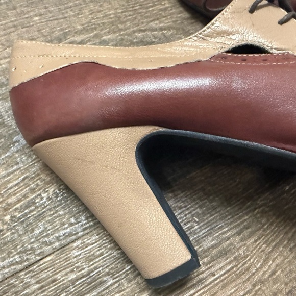 Miz Mooz size 10 new condition worn once burgundy and Tan Chunky lace heels - Picture 11 of 14